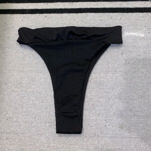 Cheeky high waisted swim bottoms
